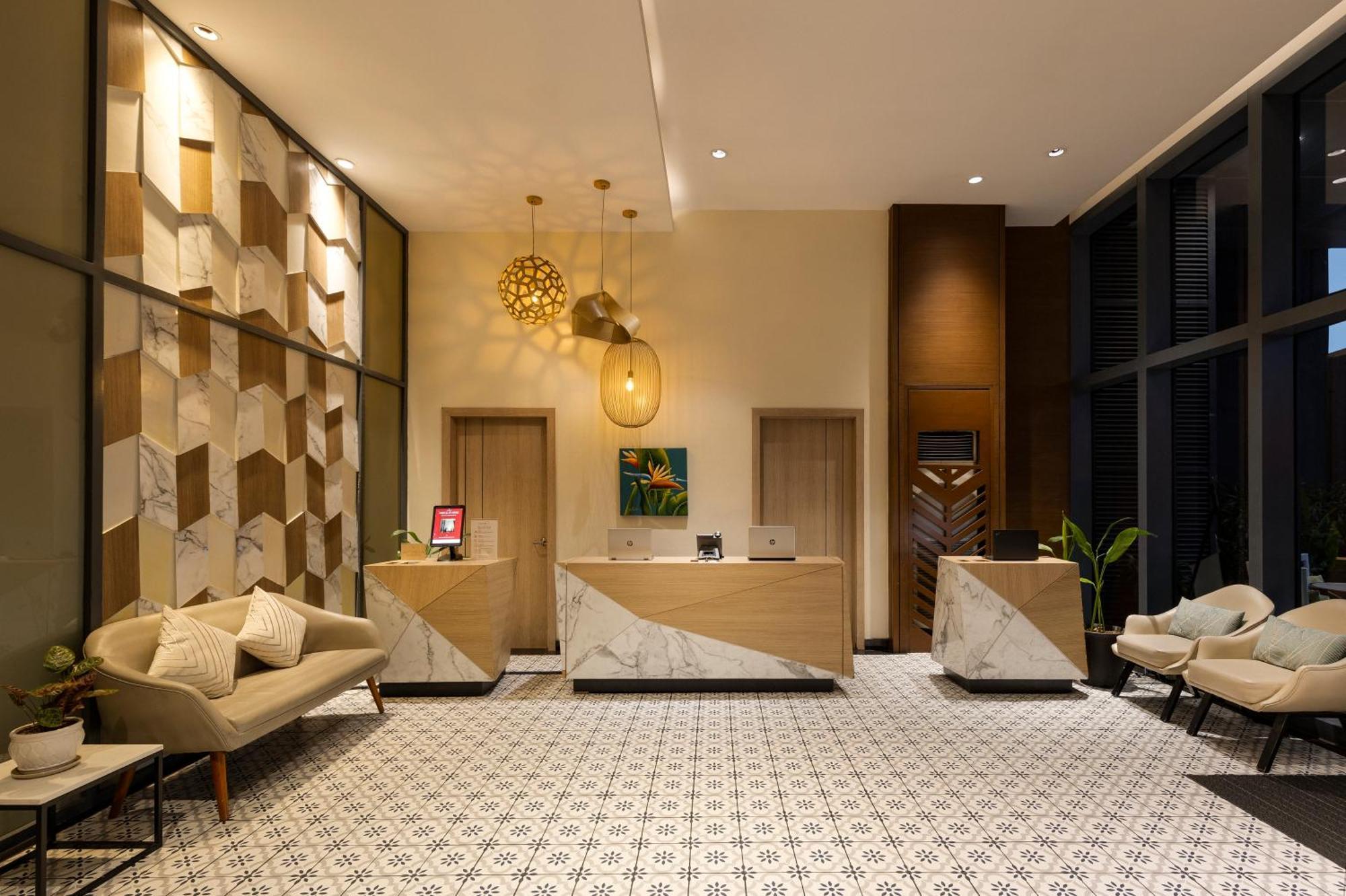 Summit Hotel Greenhills Quezón by Eksteriør bilde
