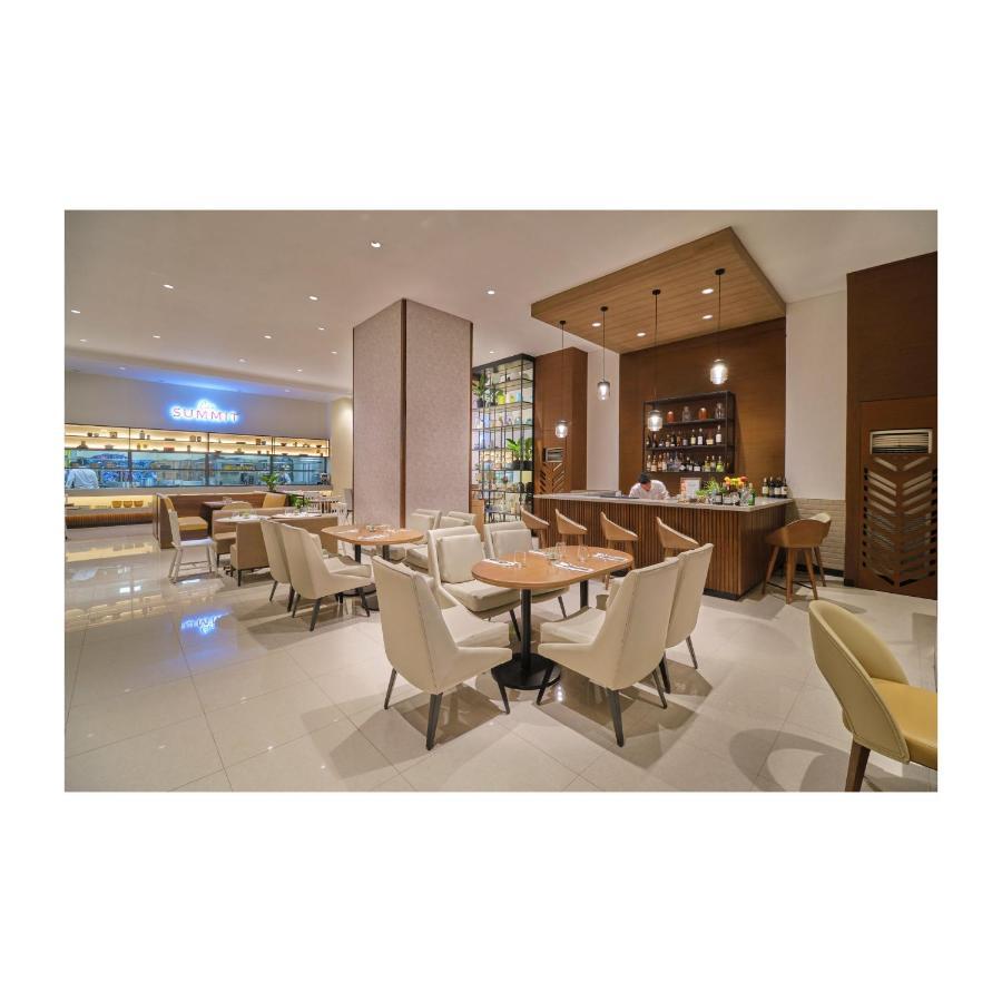Summit Hotel Greenhills Quezón by Eksteriør bilde