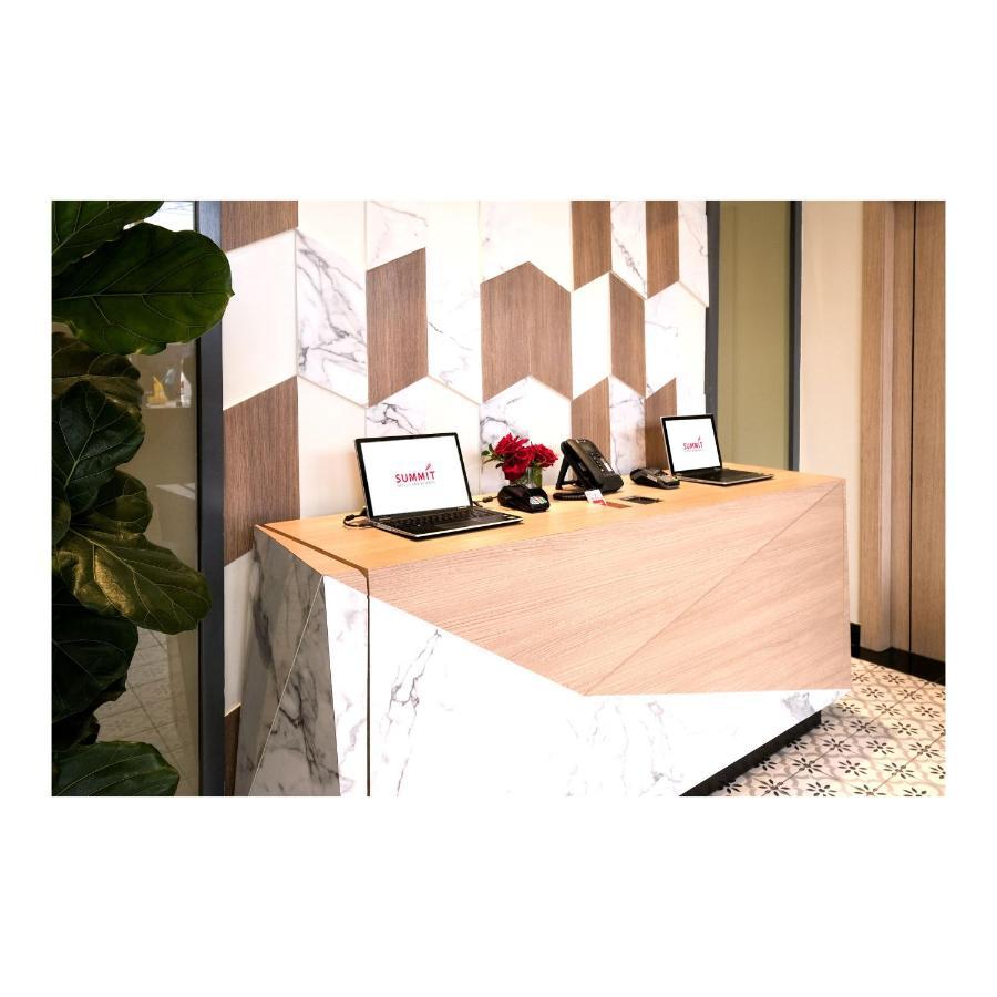 Summit Hotel Greenhills Quezón by Eksteriør bilde